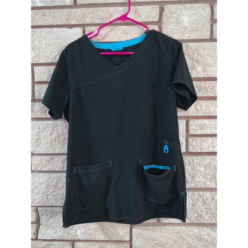 Medium Carhartt Force Scrub Top